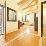 Dolcevita Apartments N 181